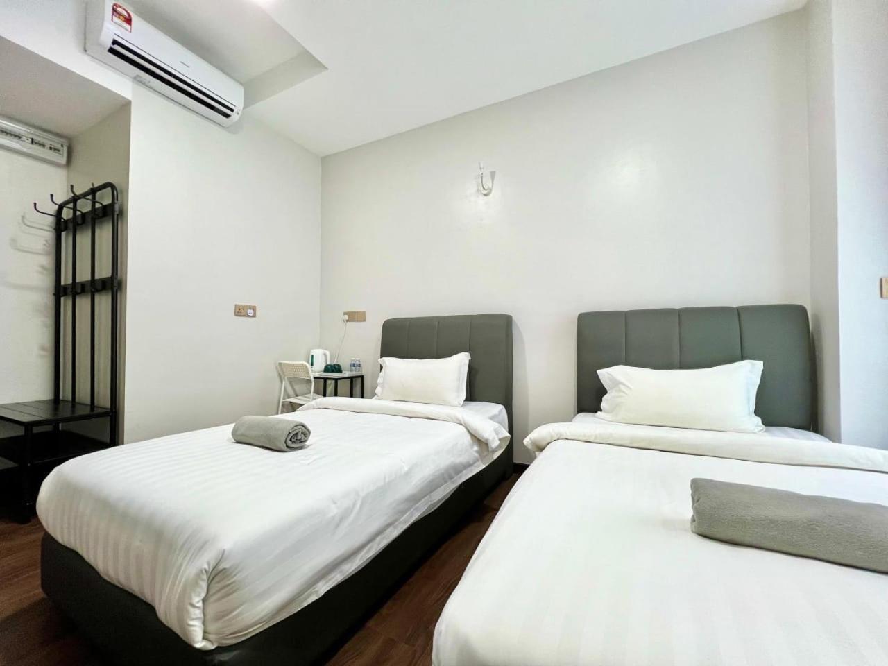 New Margo Hotel Kk Kota Kinabalu Extérieur photo